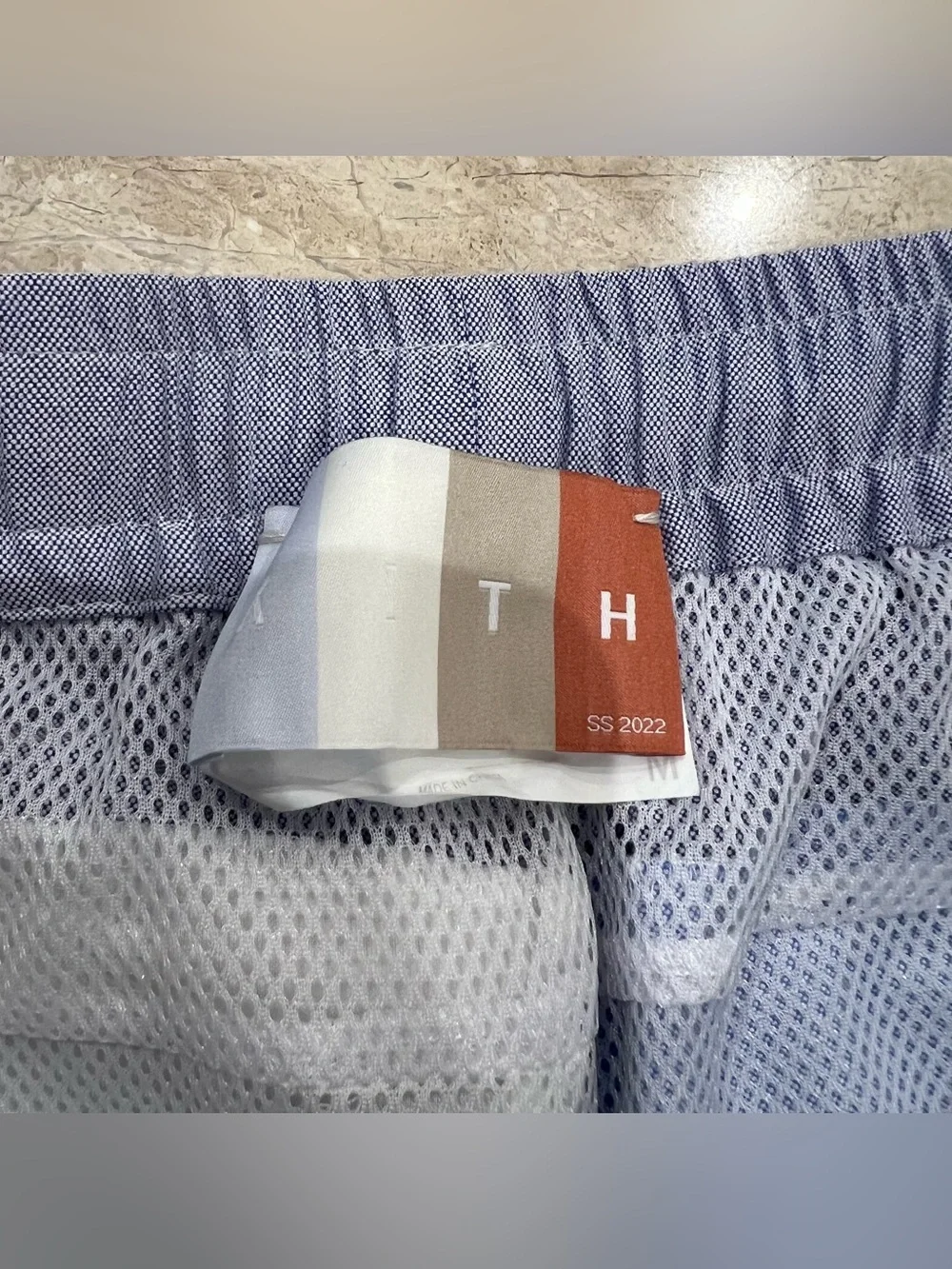 KITH Mens Shorts Size Medium